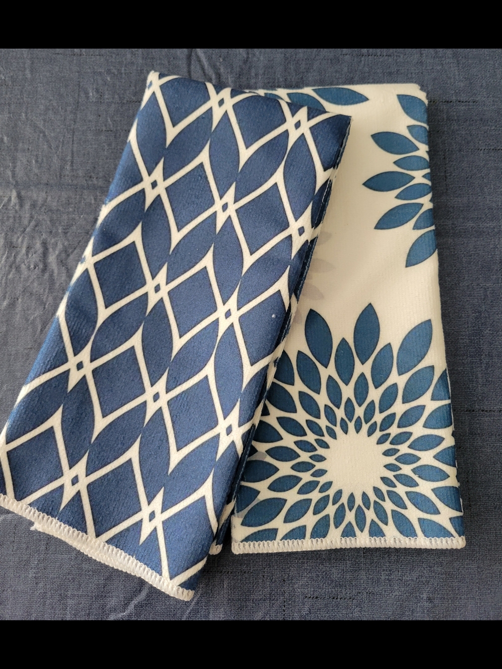 Blue and White Decorative Kitchen Towels - Set of 2 NEW